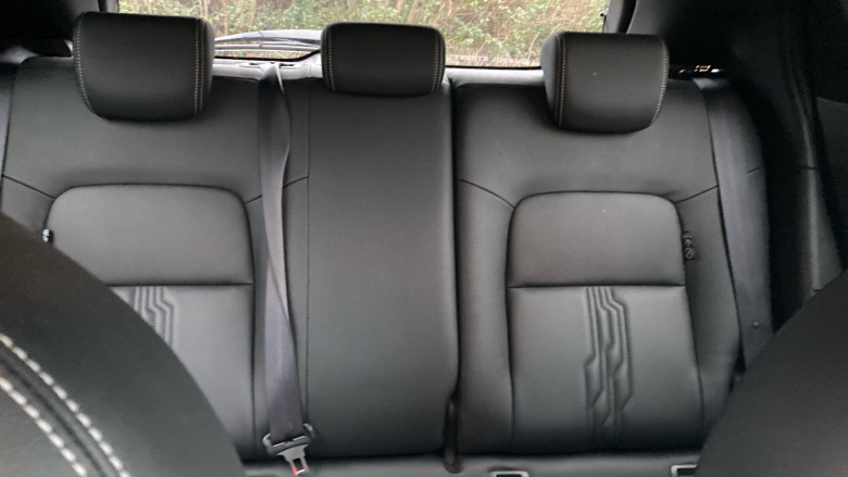 Nissan Juke 1.6 Hybrid Tekna 5dr Auto Hybrid Hatchback